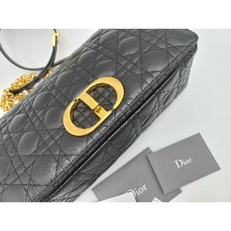 Dior(ũ����î���) 30 ���״� ��Ƽ�� CD����ΰ� DIOR CARO�� [û�ֱ�õ������] �̹���5 - ���̺��� �߰���ǰ